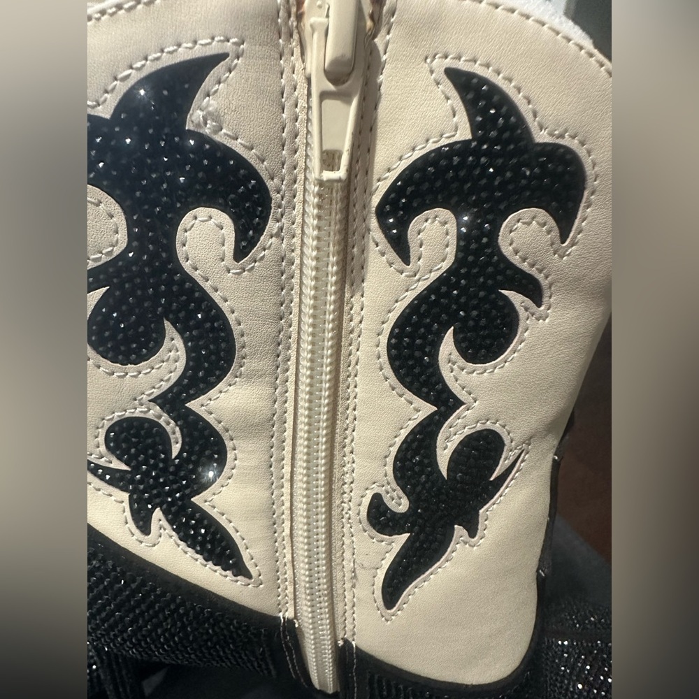 INC Women’s Boots Embellished Cowboy, Western Boots Size 6 - Picture 9 of 11
